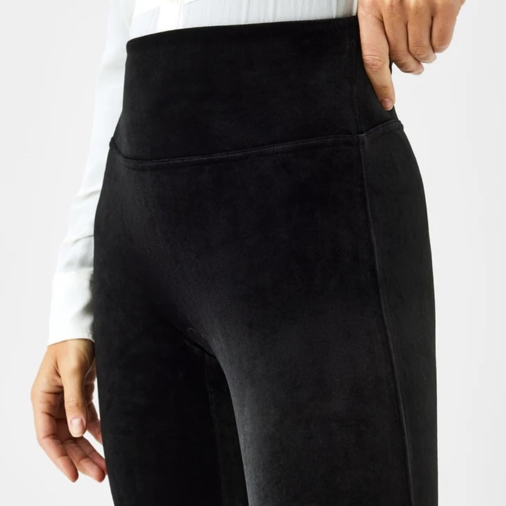 NWT Spanx Velvet Leggings Size M Black Slimming Holiday Sexy Party